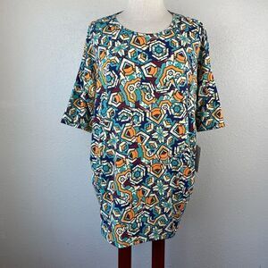 NWT LulaRoe Irma Top Size S